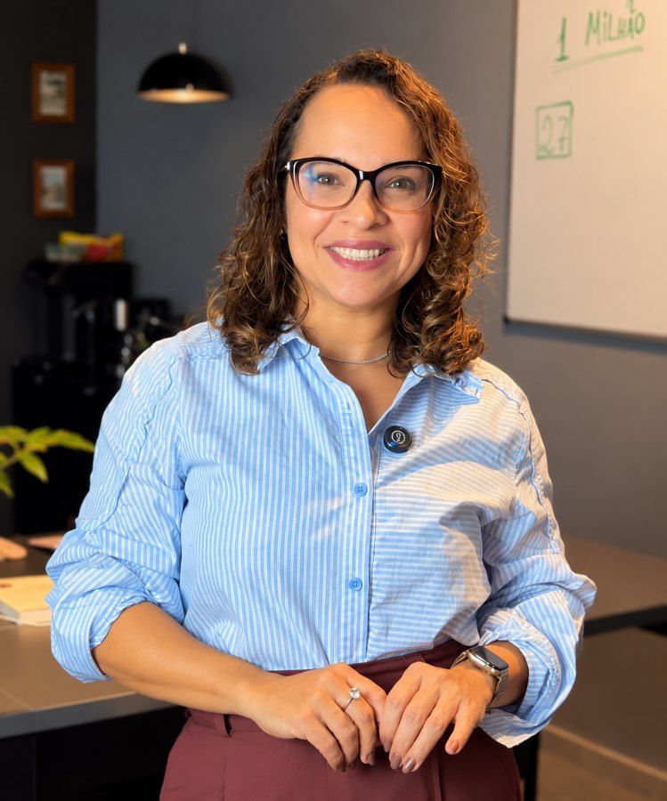 Nydia Holanda